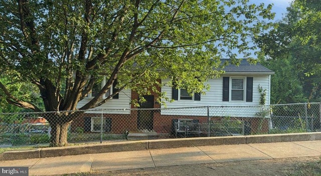 1211 Doewood Ln, Capitol Heights