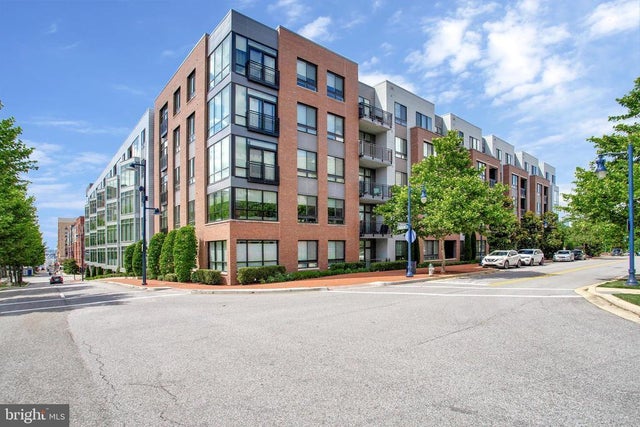 145 Riverhaven Dr #557, Oxon Hill