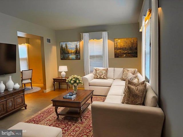 7002 Riggs Rd, Hyattsville