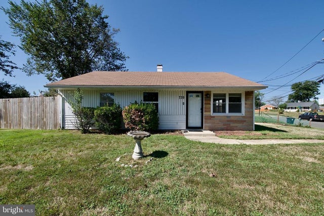 735 Shelby Dr, Oxon Hill