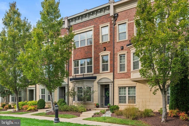 711 River Mist Dr #175, Oxon Hill