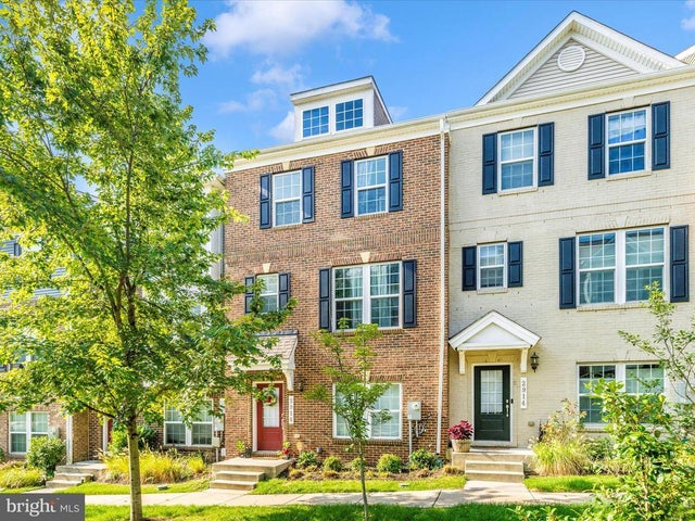 2916 Pinebrook Rd, Landover