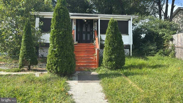 5205 Doppler St, Capitol Heights