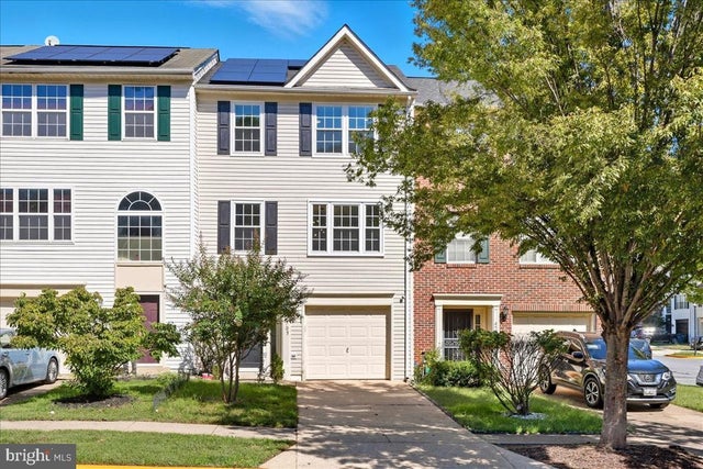 4703 Snowflower Blvd, Oxon Hill