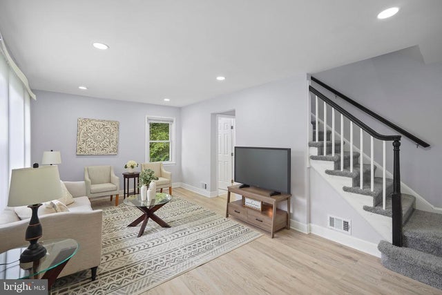 2330 Jameson St, Temple Hills