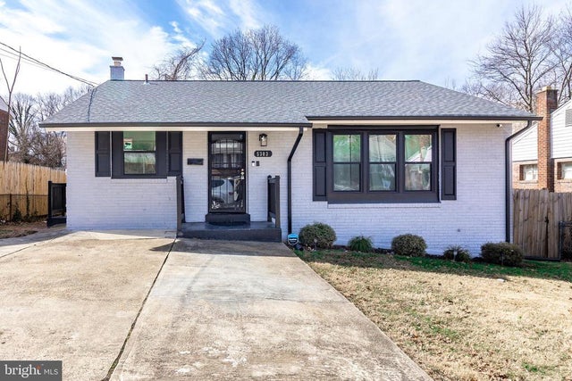 5303 Kenmont Rd, Oxon Hill