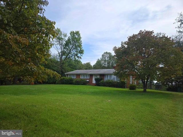 12405 Shafer Ln, Bowie