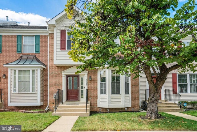 9923 Quiet Brook Ln, Clinton