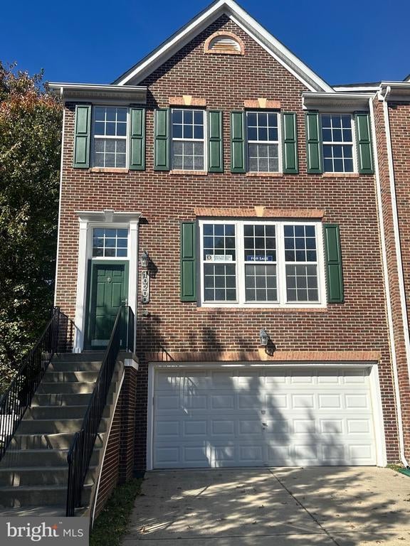 10200 Nareen St, UPPER MARLBORO