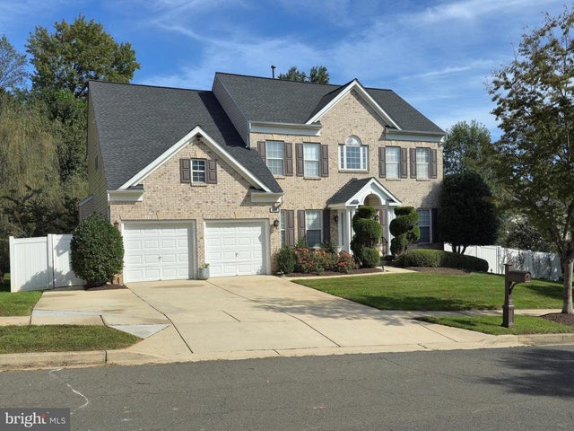 5203 Ashleigh Glen Ct, Glenn Dale