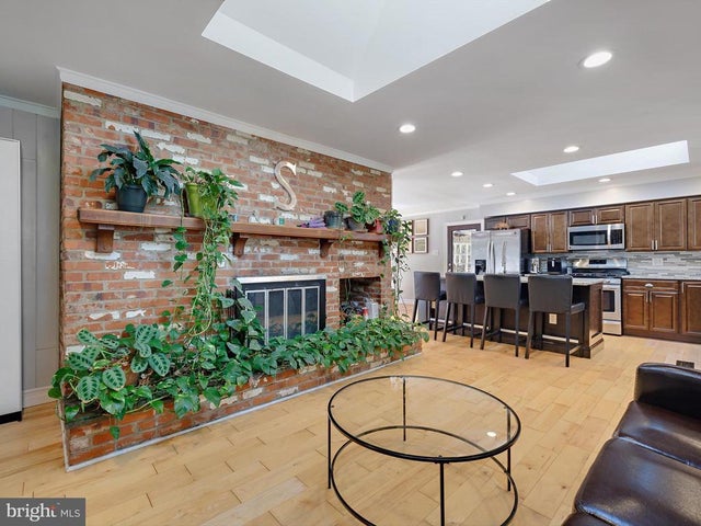 12231 Shafer Ln, Bowie