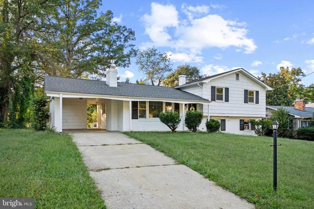 9109 Pinehurst Dr, Fort Washington