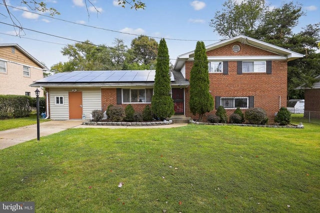 6702 Berkshire Dr, Temple Hills