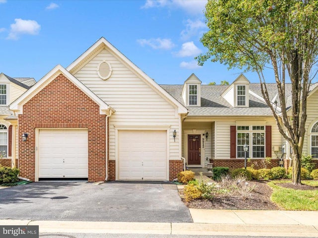 9912 Hillandale Way #12, Bowie