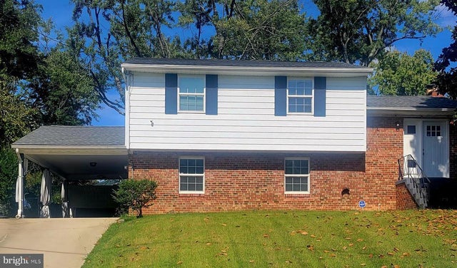 5506 San Juan Dr, Clinton