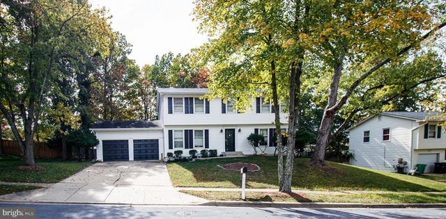 606 Potomac Valley Dr, Fort Washington