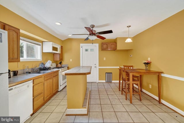 1001 Iago Ave, Capitol Heights