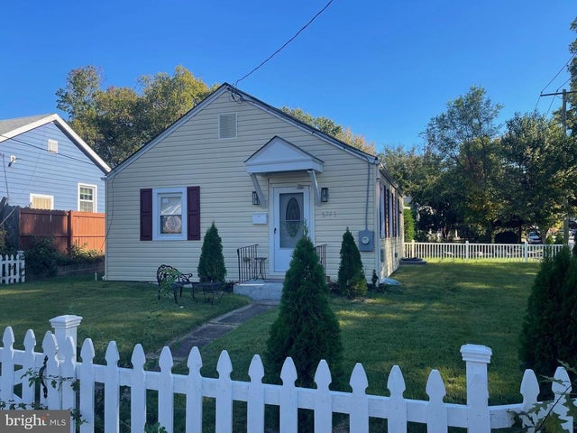 5701 31st Ave, Hyattsville