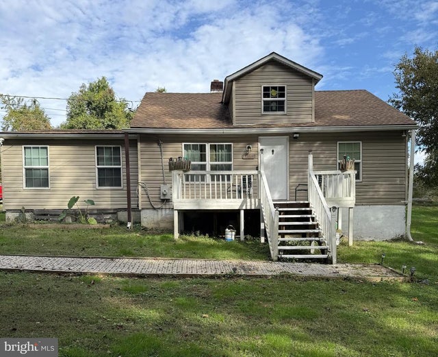 11008 Croom Rd, Upper Marlboro