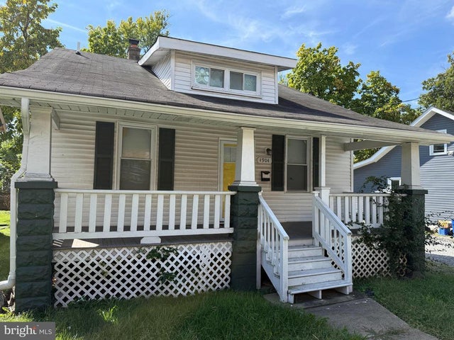 3904 38th St, Brentwood