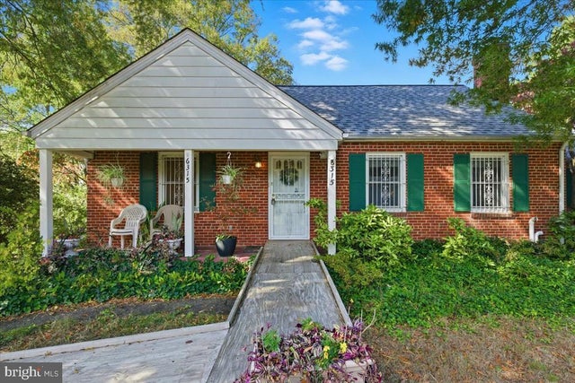 6315 Middleton Ln, Temple Hills