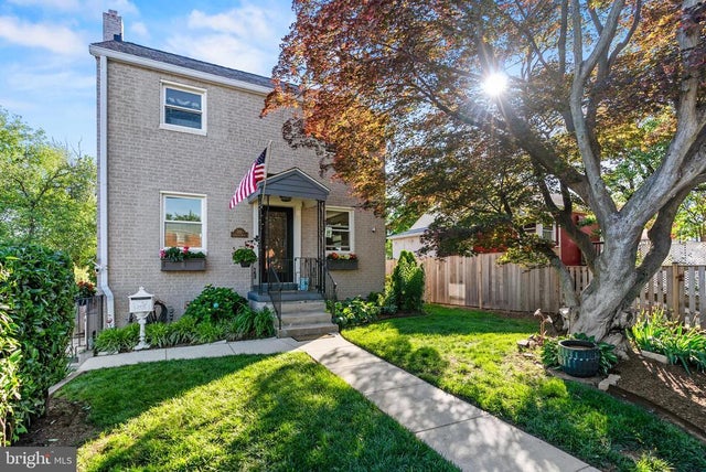 819 Chillum Rd, Hyattsville