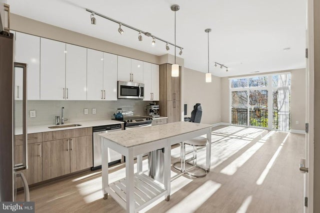 145 Riverhaven Dr #245, Oxon Hill