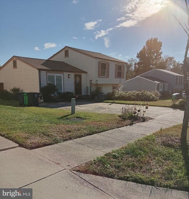 6309 Elm Way, Clinton