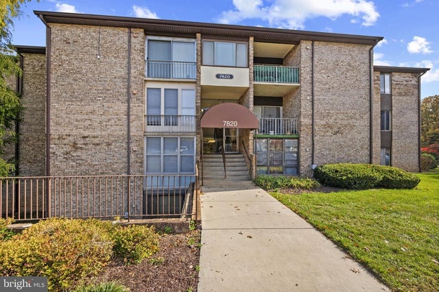 7820 Hanover Pkwy #202, Greenbelt