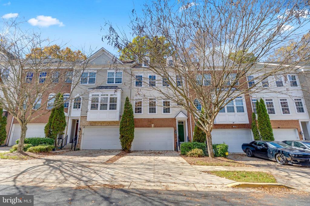 626 Tailgate Ter, LANDOVER