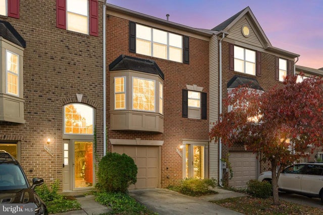 16007 Elegant Ct, Bowie