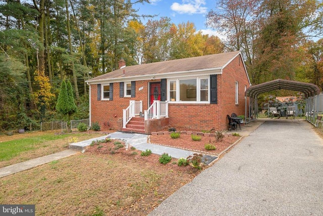 7807 Colonial Ln, Clinton