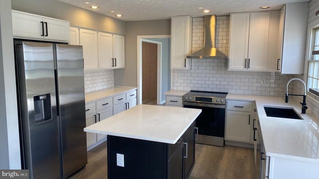 13231 Whiteholm Dr, Upper Marlboro