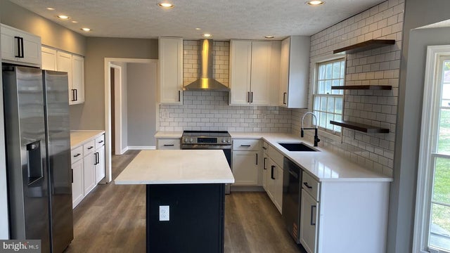 13231 Whiteholm Dr, Upper Marlboro