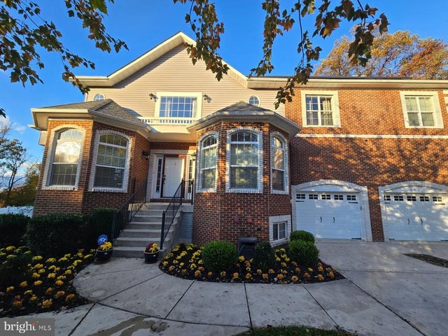 202 Bonhill Dr, Fort Washington