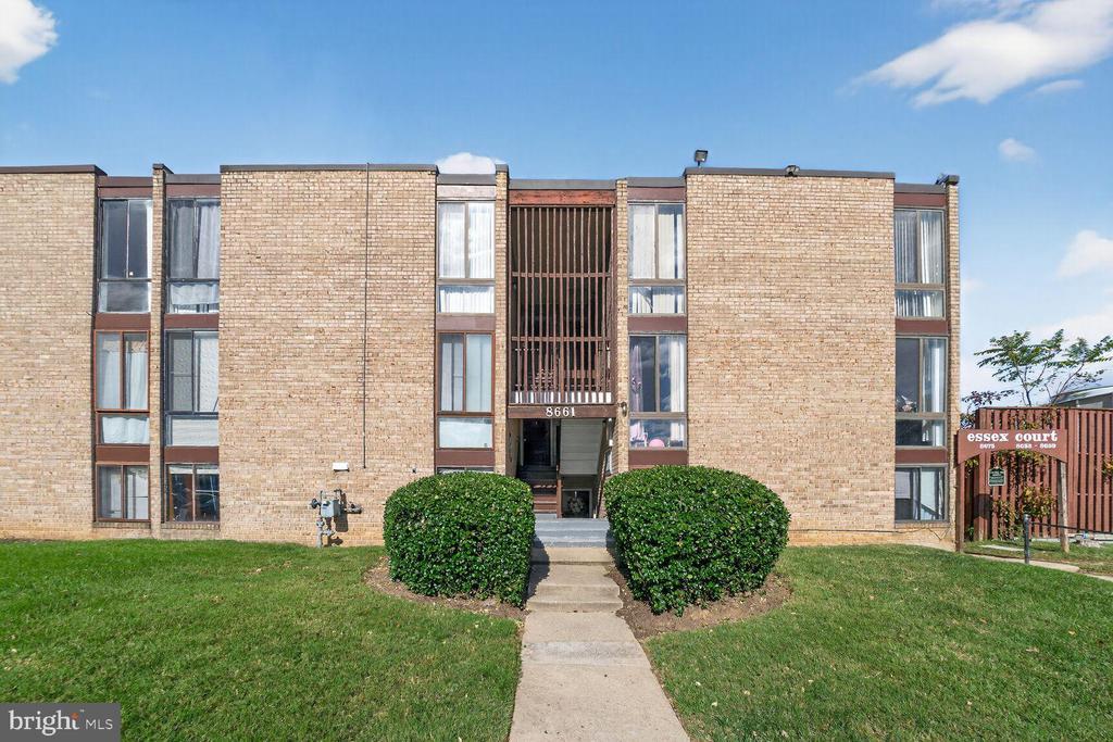 8661 Greenbelt Rd #102, GREENBELT