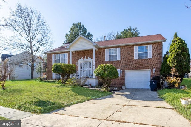 12017 Deka Rd, Clinton