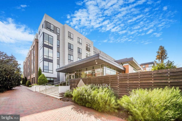 145 Riverhaven Dr #422, Oxon Hill