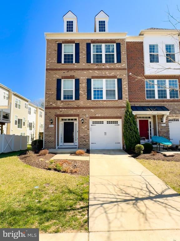 4800 Six Forks Dr, Upper Marlboro