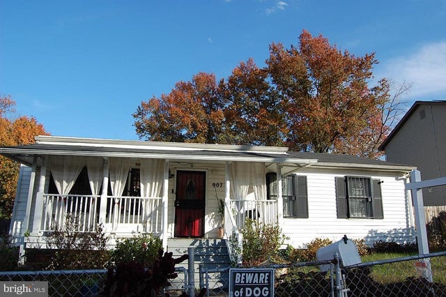 907 57th Pl, Capitol Heights