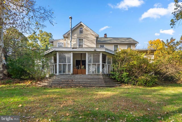 7711 Hillmeade Rd, Bowie