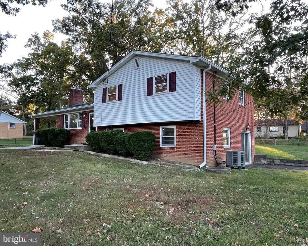 15401 Cedar Dr, ACCOKEEK