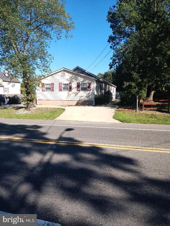2608 Sansbury Rd, Upper Marlboro