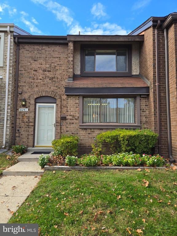 8241 Canning Ter, GREENBELT