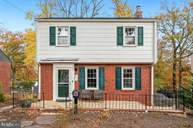 9605 49th Pl, College Park