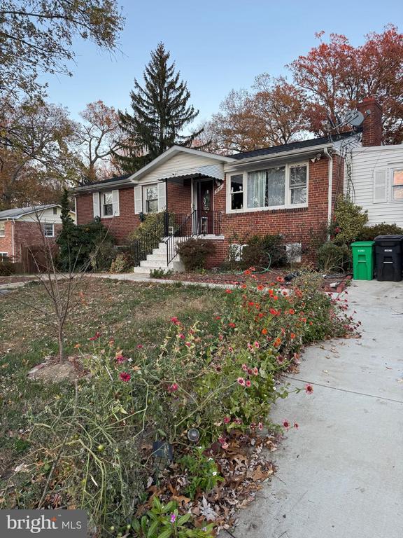 9202 Pinehurst Dr, Fort Washington