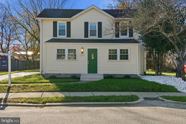 13205 10th St, Bowie