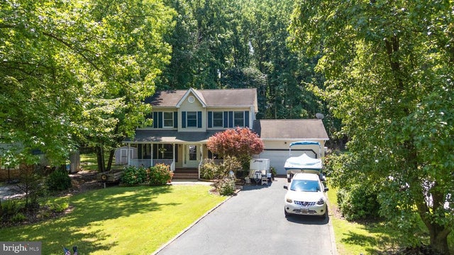 335 Larch Pl, Stevensville