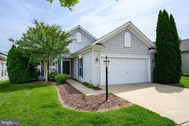 214 Orchestra Pl, Centreville