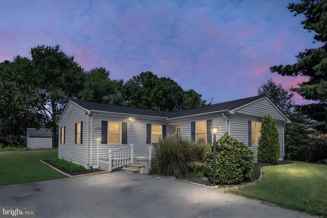 1839 Harbor Dr, Chester